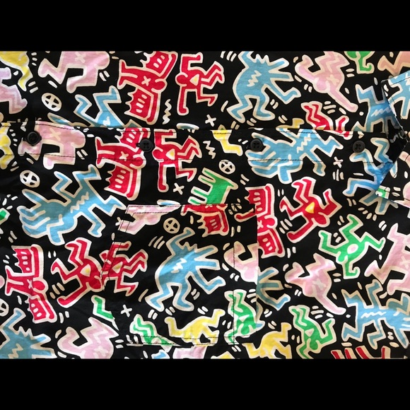 KEITH HARING Button Down short sleeve shirts NWT - Picture 4 of 6